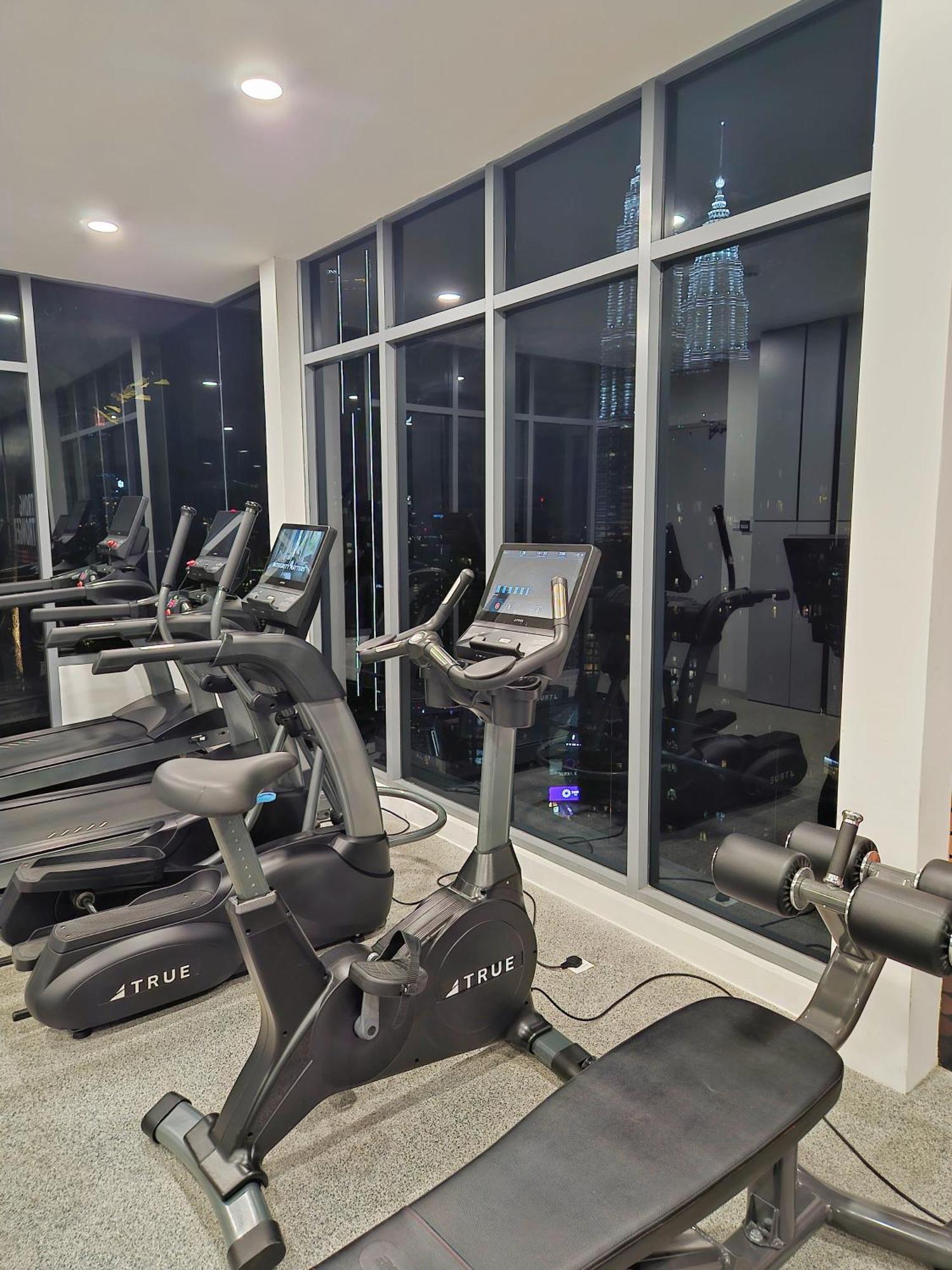 Royce Klcc Kuala Lumpur City Centre By Dormeo Destinations Екстер'єр фото